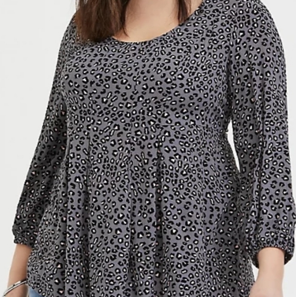 Torrid Blouse - Used - Like New